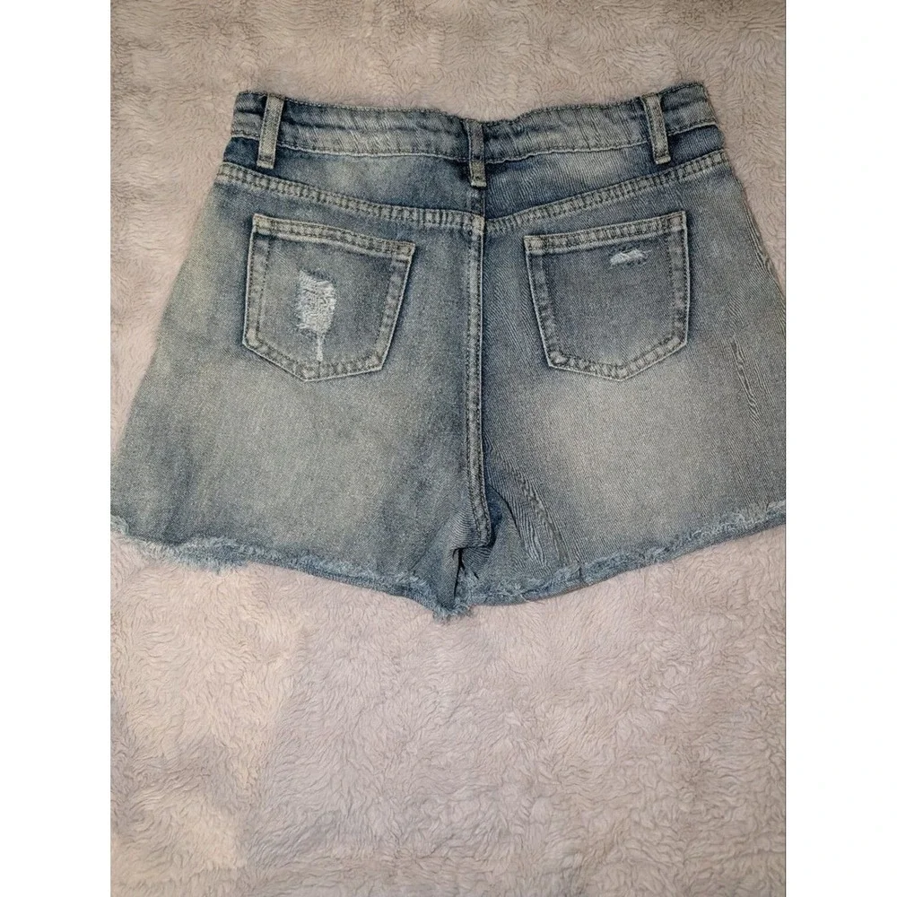Distressed Denim Shorts - Casual Cutoff Teen tween size 160 14/16  women XS‎